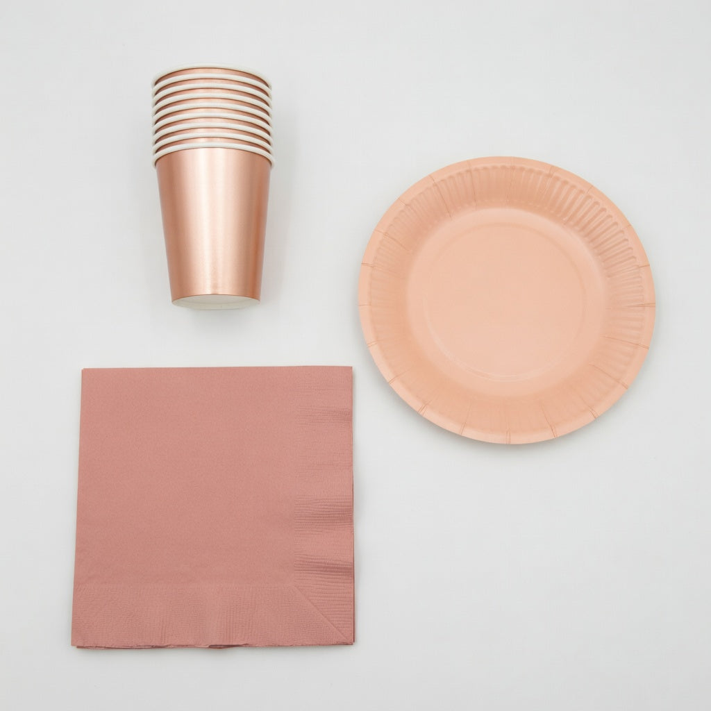 Assiettes, Gobelets et Serviettes Métalliques - Lot Basique