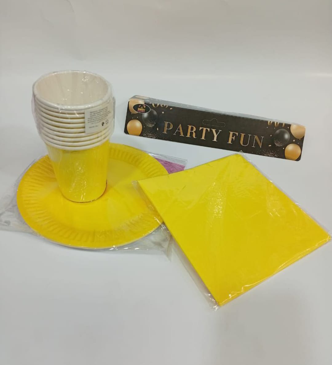 Ensemble de vaisselle de fête jetable - Assiettes, Gobelets & Serviettes - الصورة 7