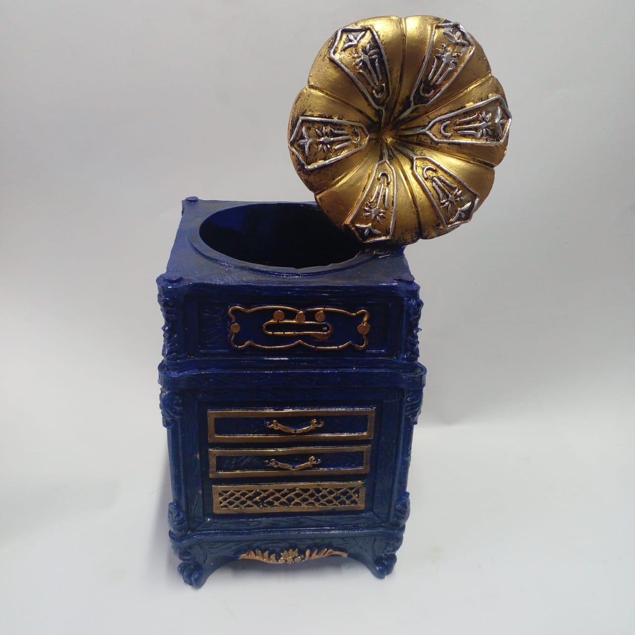 Figurine Décorative Style Gramophone Vintage