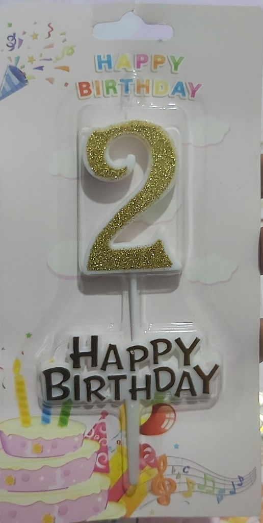 Bougie d'Anniversaire Chiffre Paillettes Or (Âges 1-9) avec Base 'Joyeux Anniversaire' - الصورة 2